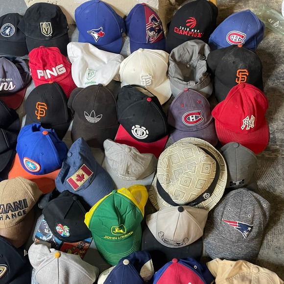 Mens 68 Sports Golf Baseball Caps Assorted Brands and Styles Bundle Lot - Picture 4 of 5